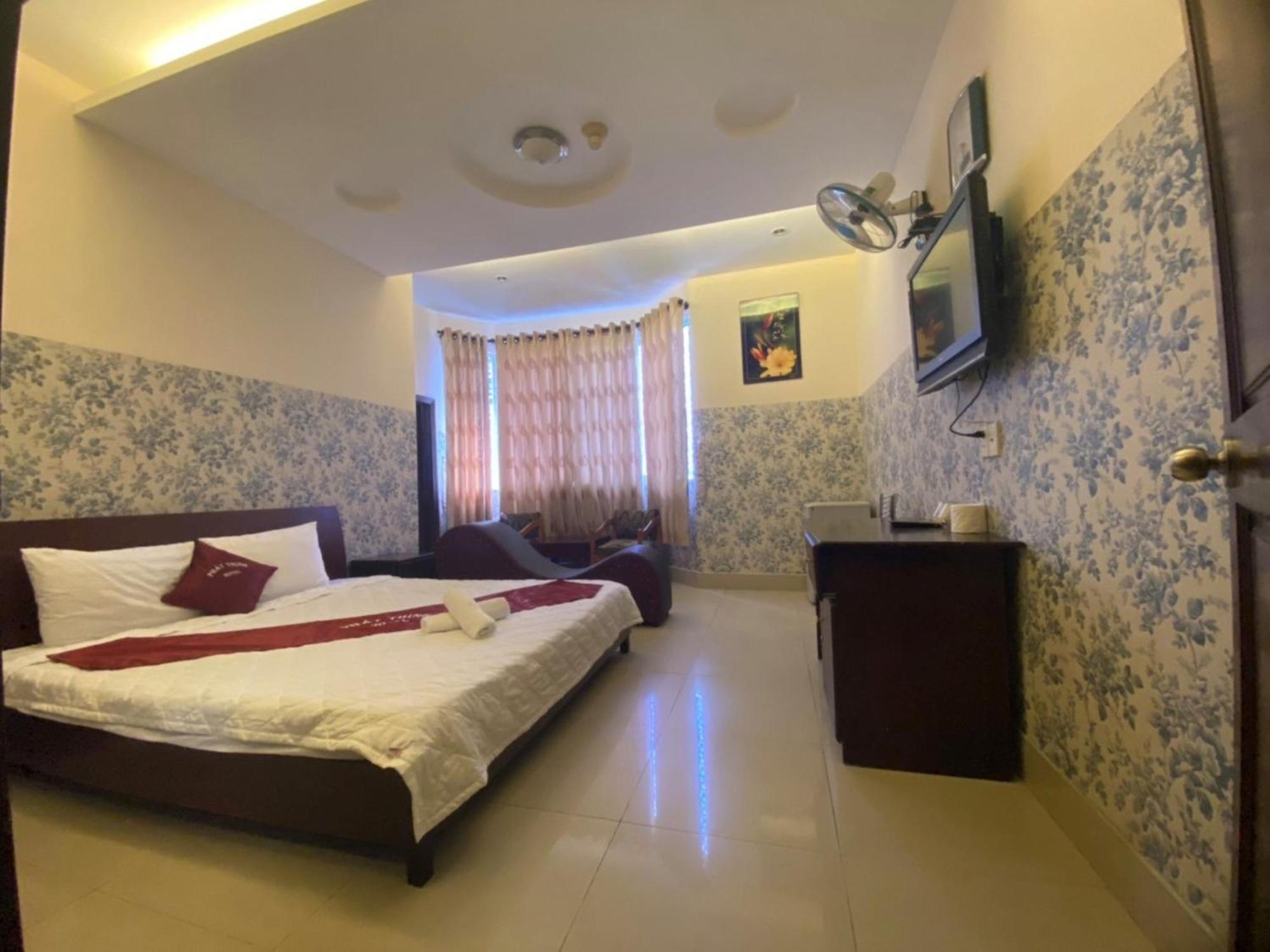 Phat Thinh Hotel Хошимін Екстер'єр фото
