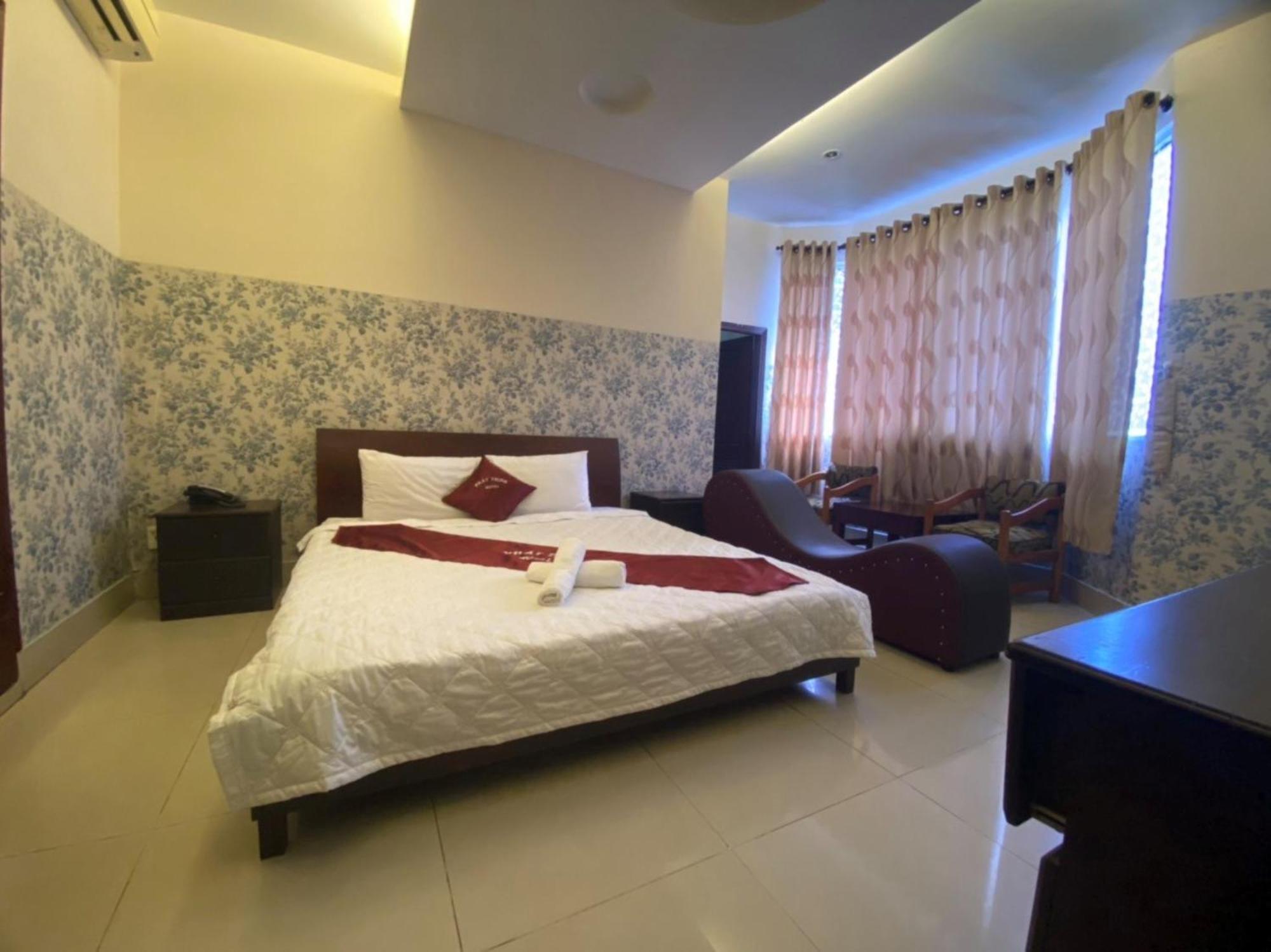 Phat Thinh Hotel Хошимін Екстер'єр фото