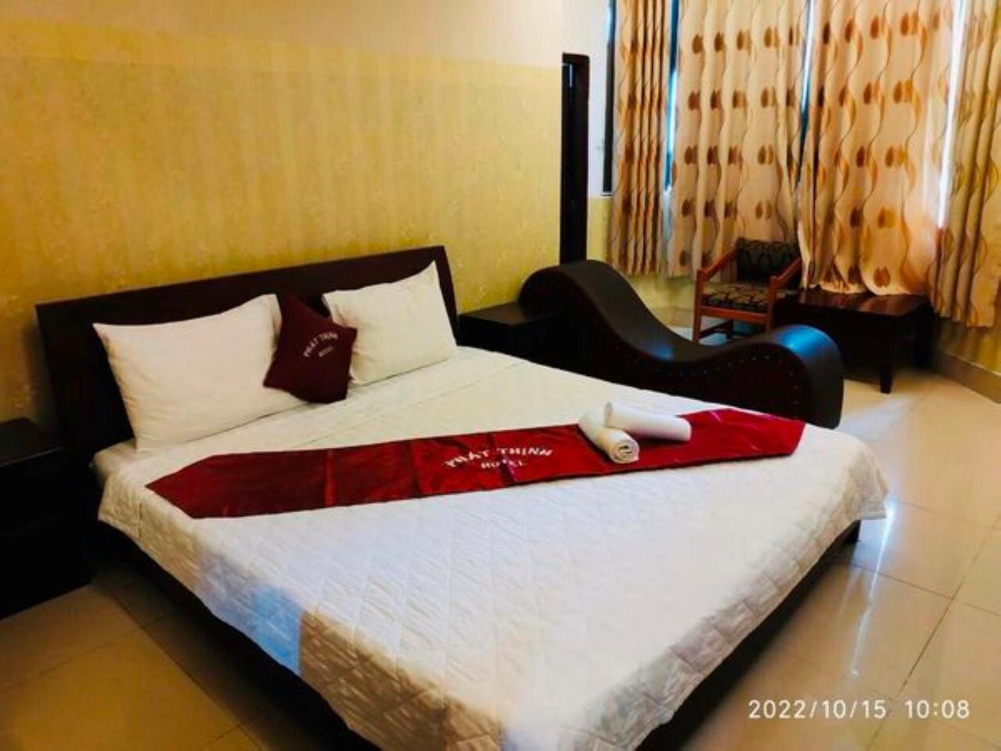 Phat Thinh Hotel Хошимін Екстер'єр фото